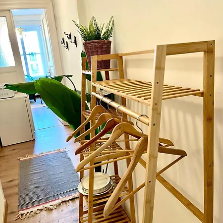 Arty Studio Flat At Downtown