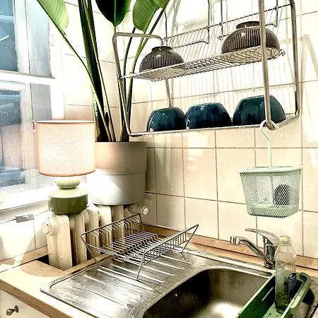 Arty Studio Flat At Downtown Appartement *