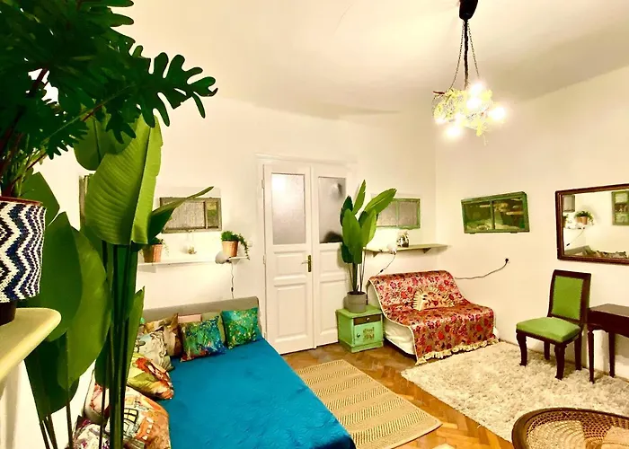 Arty Studio Flat At Downtown Budapesta