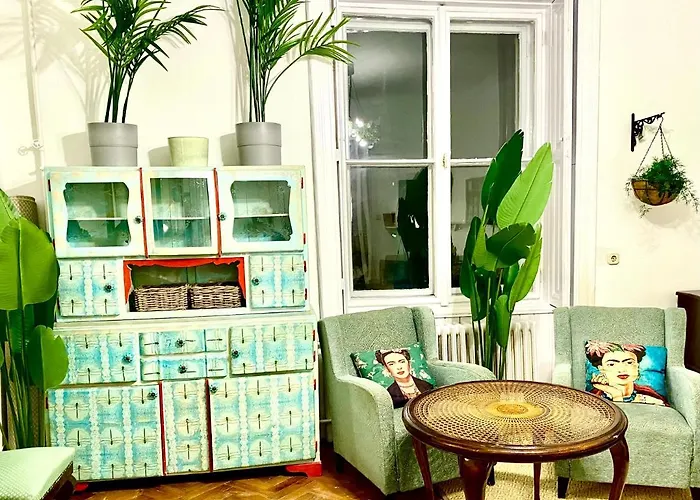 Arty Studio Flat At Downtown Appartement *