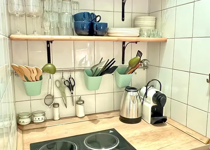 Arty Studio Flat At Downtown Boedapest